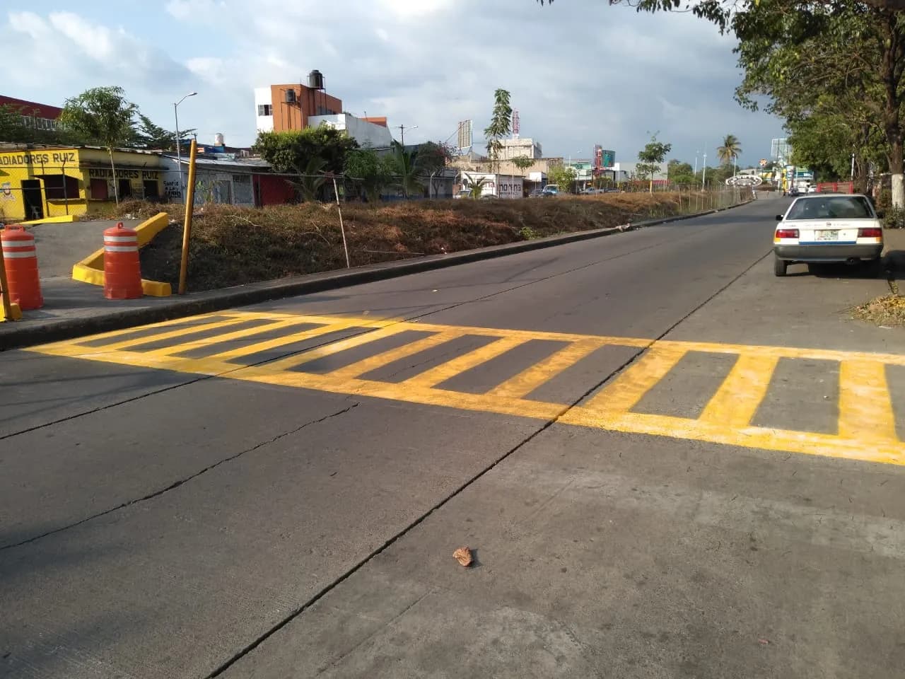 PARA FOMENTAR LA EDUCACIÓN VIAL, SE REALIZA LA SEÑALIZACIÓN DE CRUCES PEATONALES EN TAPACHULA