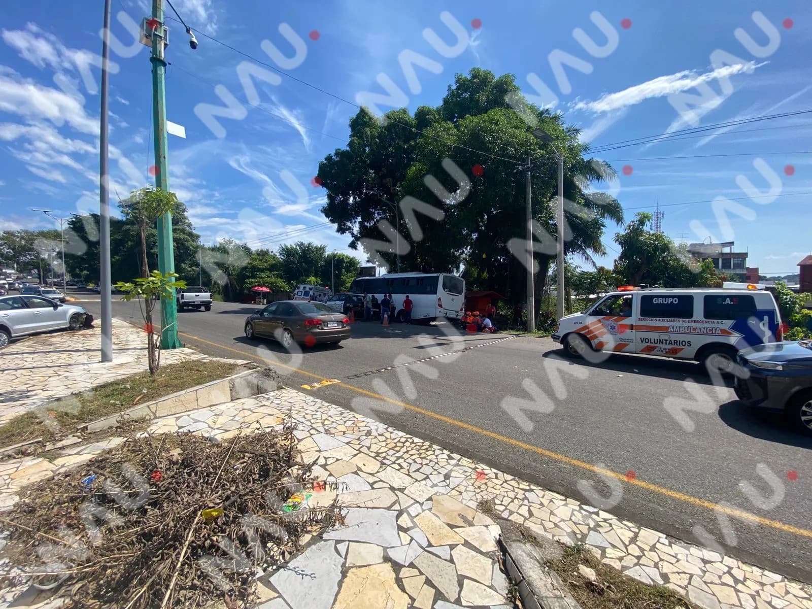 Accidente vehicular en la entrada a Framboyanes deja un lesionado leve
