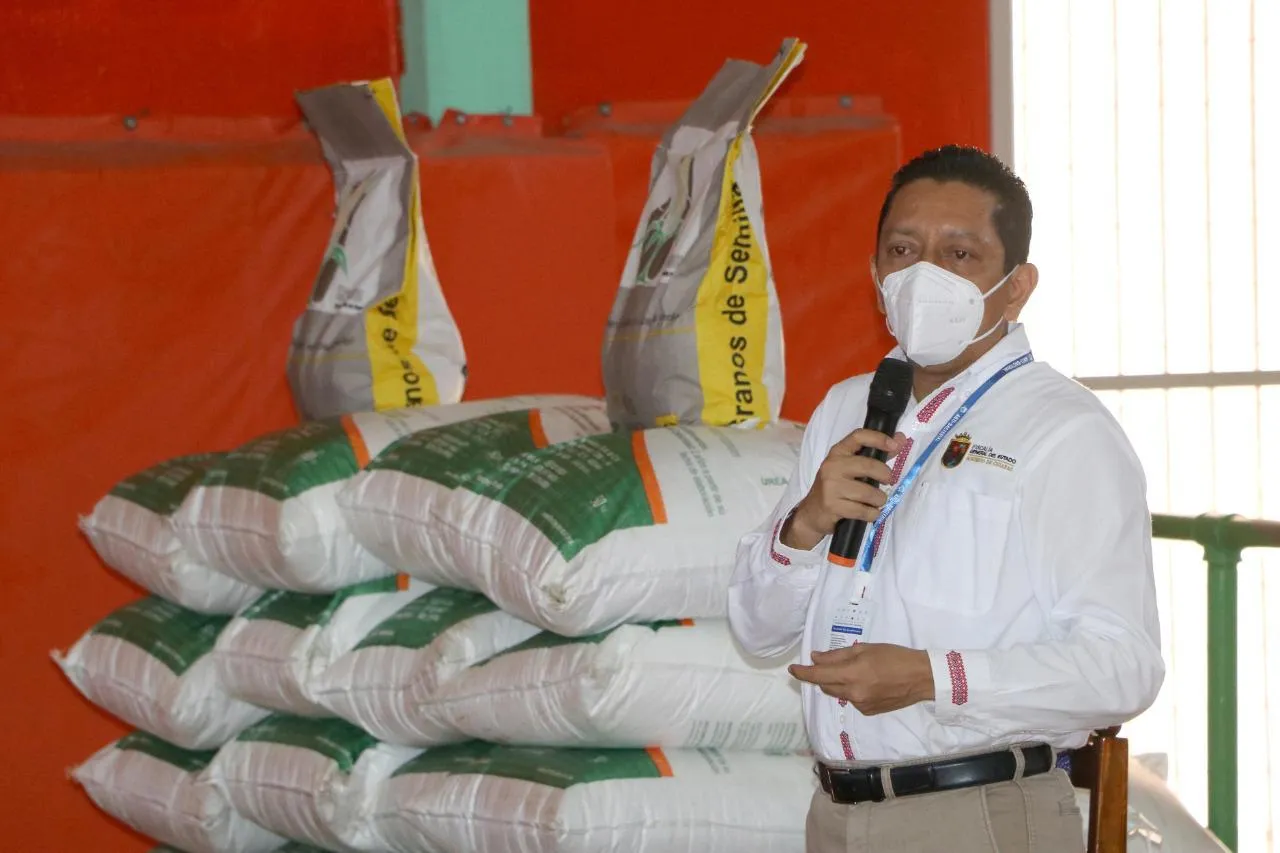 Reconoce Llaven compromiso de campesinos para salvaguardar el patrimonio ecológico de Chiapas
