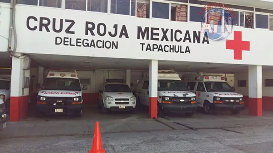 Casi le quitan la oreja con un cuchillo