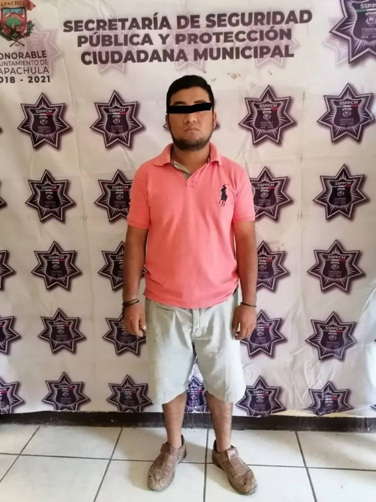 LOS DETUVIERON CON MARIGUANA EN LA COLONIA XOCHIMILCO