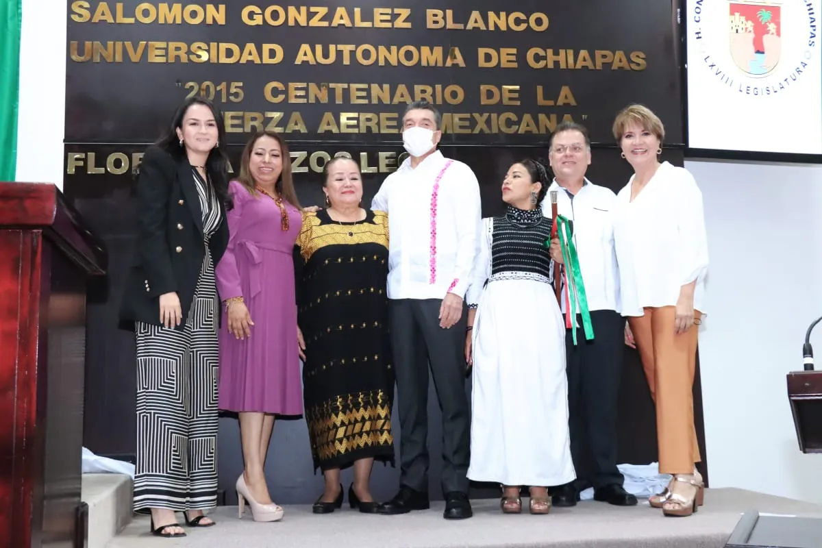 Reconoce Rutilio Escandón a Florinda Lazos León por su lucha a favor de los derechos de las mujeres