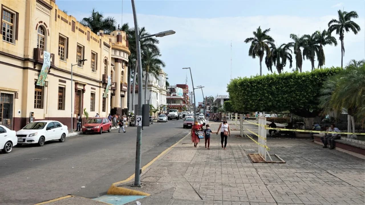 EMITEN RECOMENDACIONES PARA PREVENIR GOLPE DE CALOR