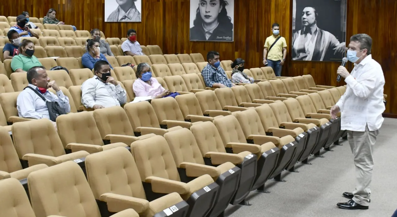 Este gobierno no simula, se dirige con la verdad: Ismael Brito