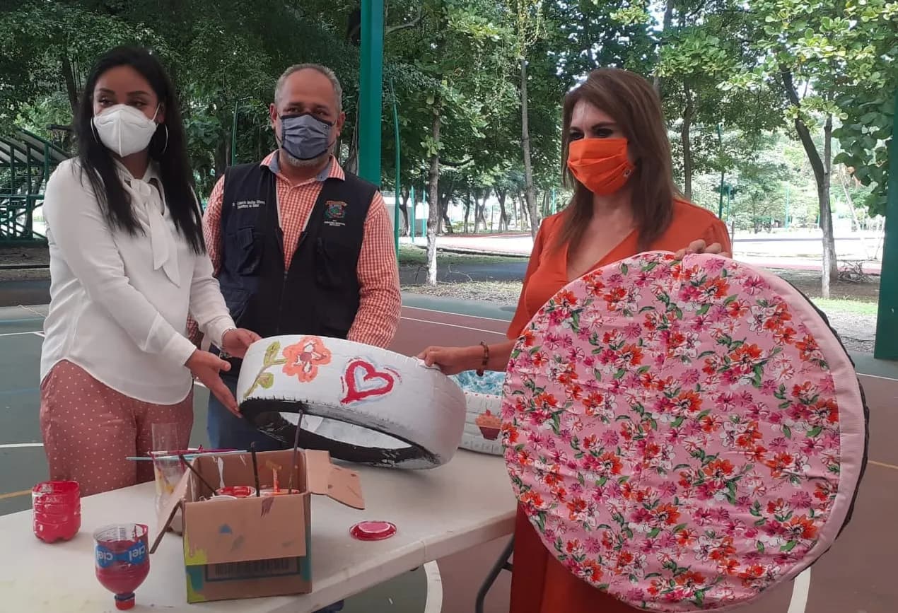 JÓVENES TAPACHULTECOS INICIARON EL TALLER RECAPACICLA “DALE UN GIRO A TU VIDA”