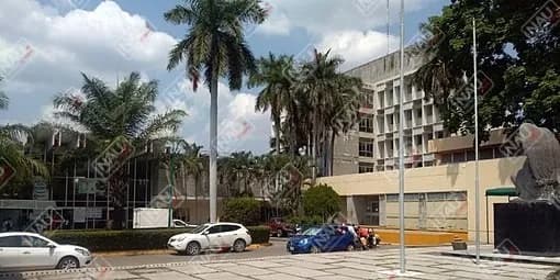 Muere en el IMSS tras sufrir una caída en su casa