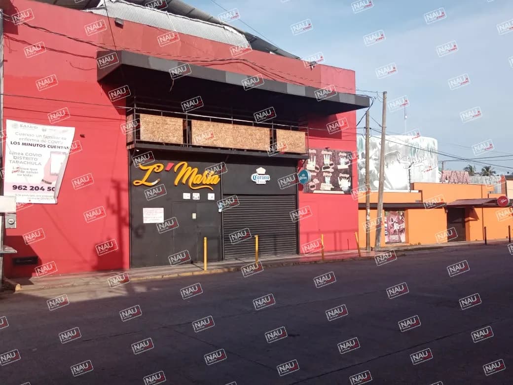 Golpean a una pareja en el bar L’ Maria de la zona diamante.