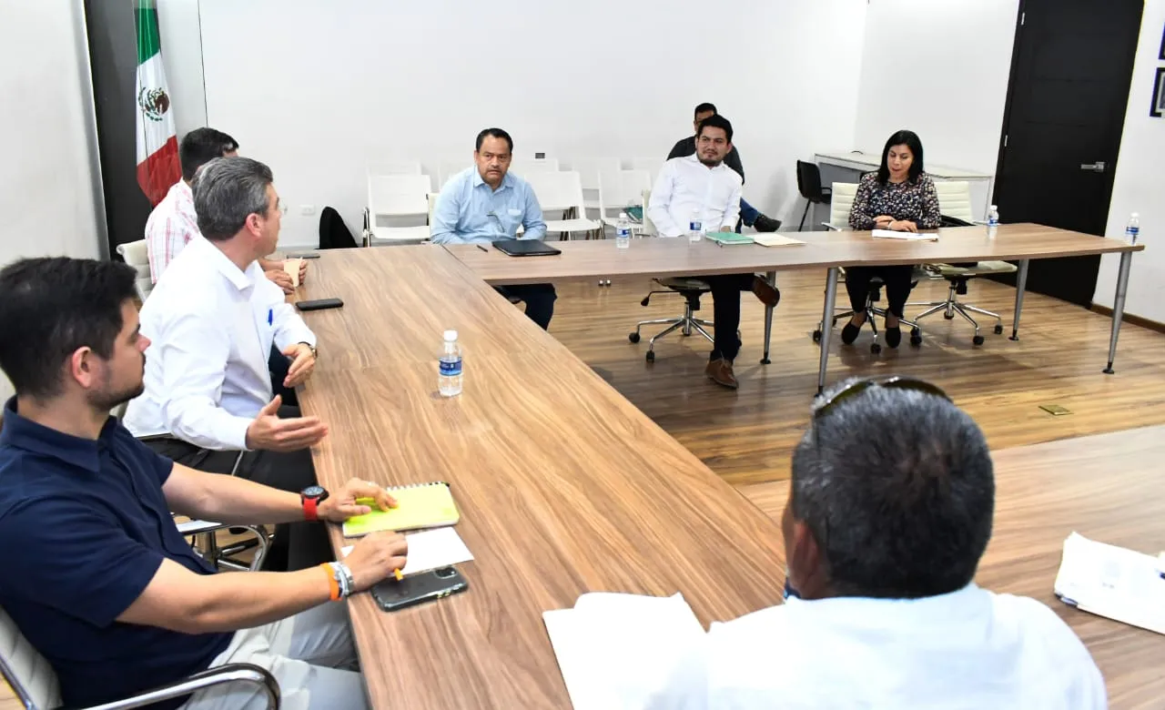 Atiende Brito Mazariegos a transportistas de Palenque