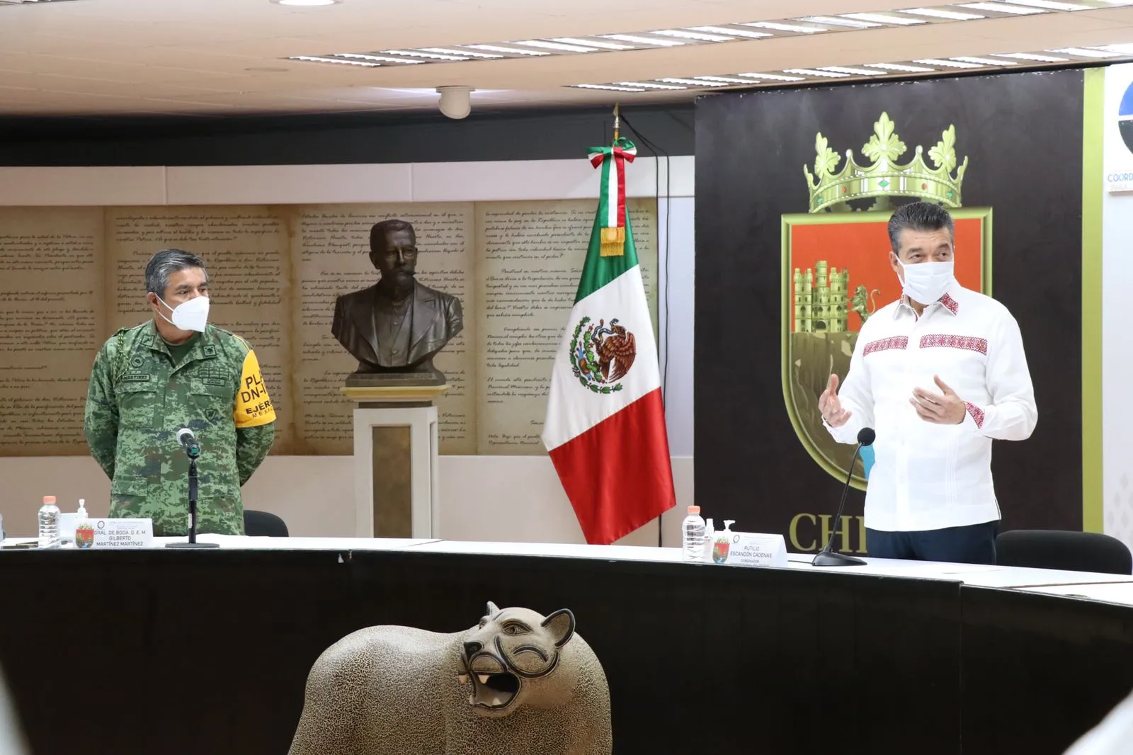 Reconoce Rutilio Escandón a personal de salud que enfrenta al COVID-19 con responsabilidad