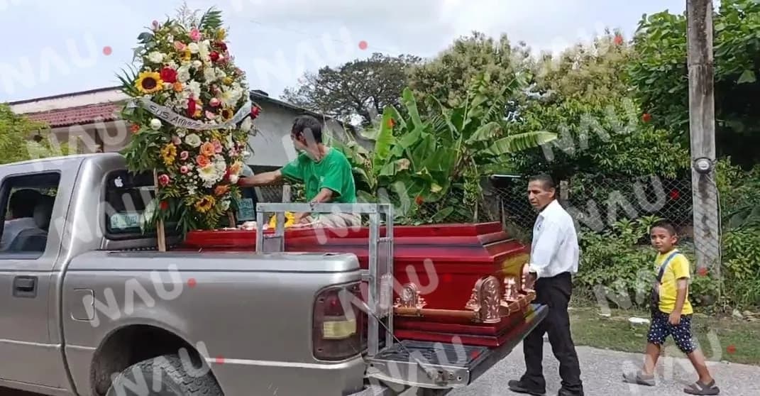 Taxista asesinado de tres balazos fue llevado al panteón municipal de Mapastepec