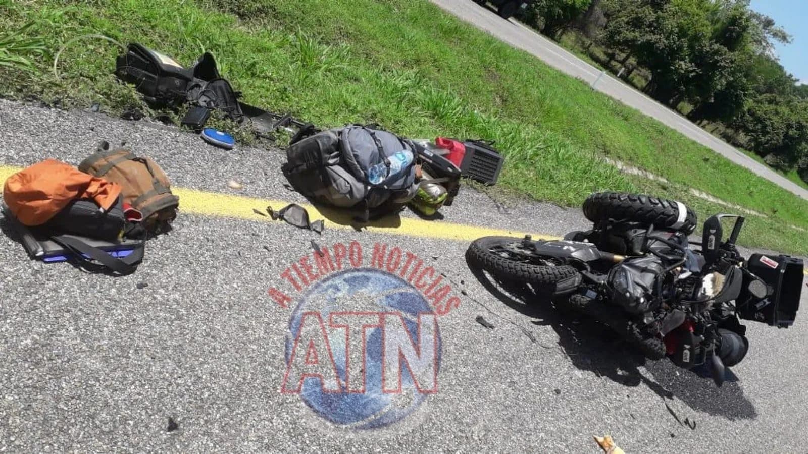Motociclista Suizo resultó con lesiones al ser impactado por una camioneta en Mapastepec