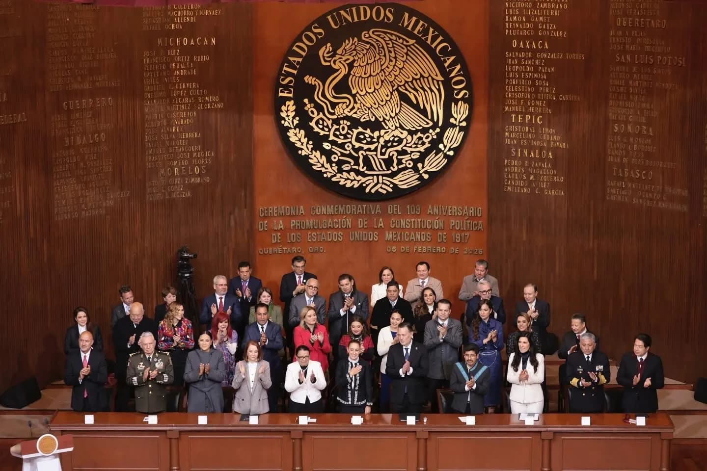 Asiste Eduardo Ramírez a conmemoración del 109 Aniversario de la Constitución de 1917, encabezada por Claudia Sheinbaum