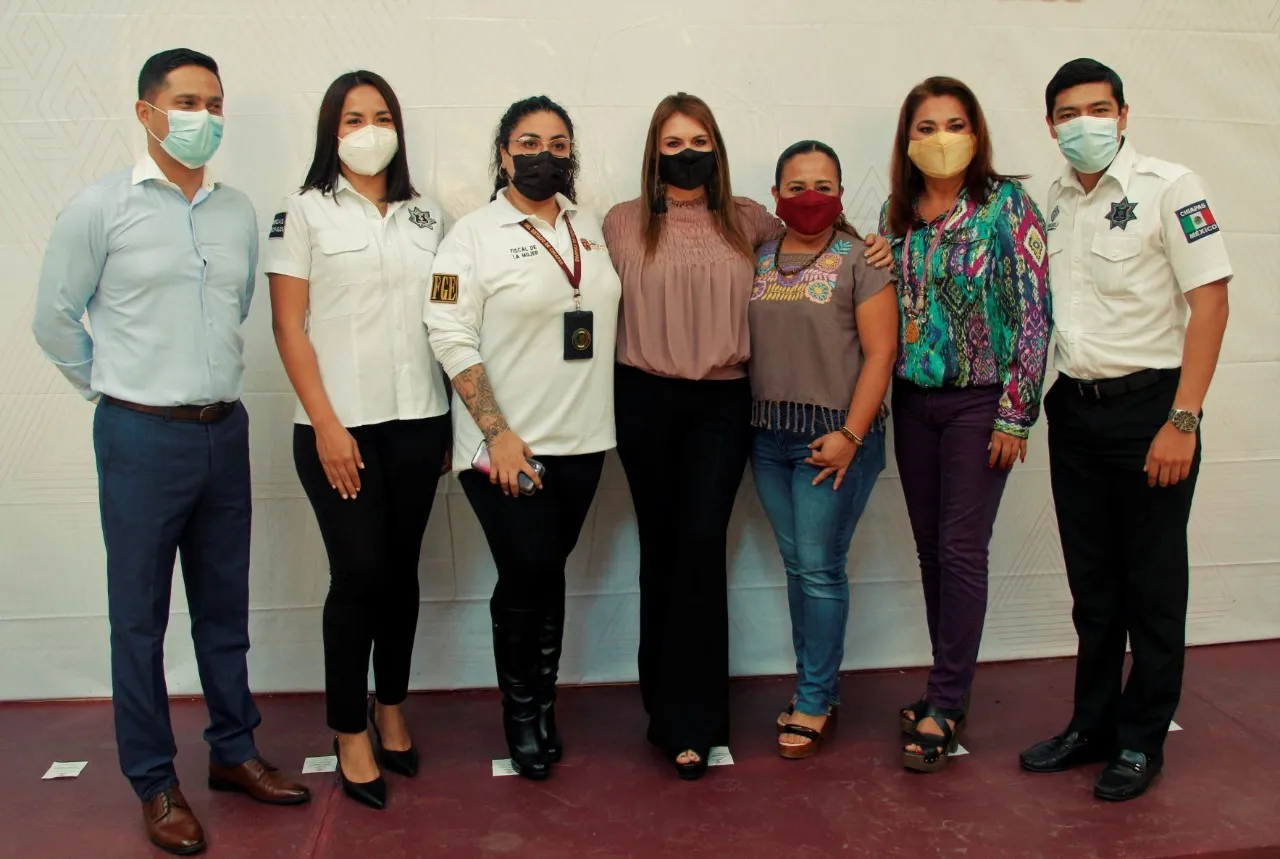 SE FORTALECEN ACCIONES PARA EVITAR LA VIOLENCIA DE GÉNERO EN TAPACHULA