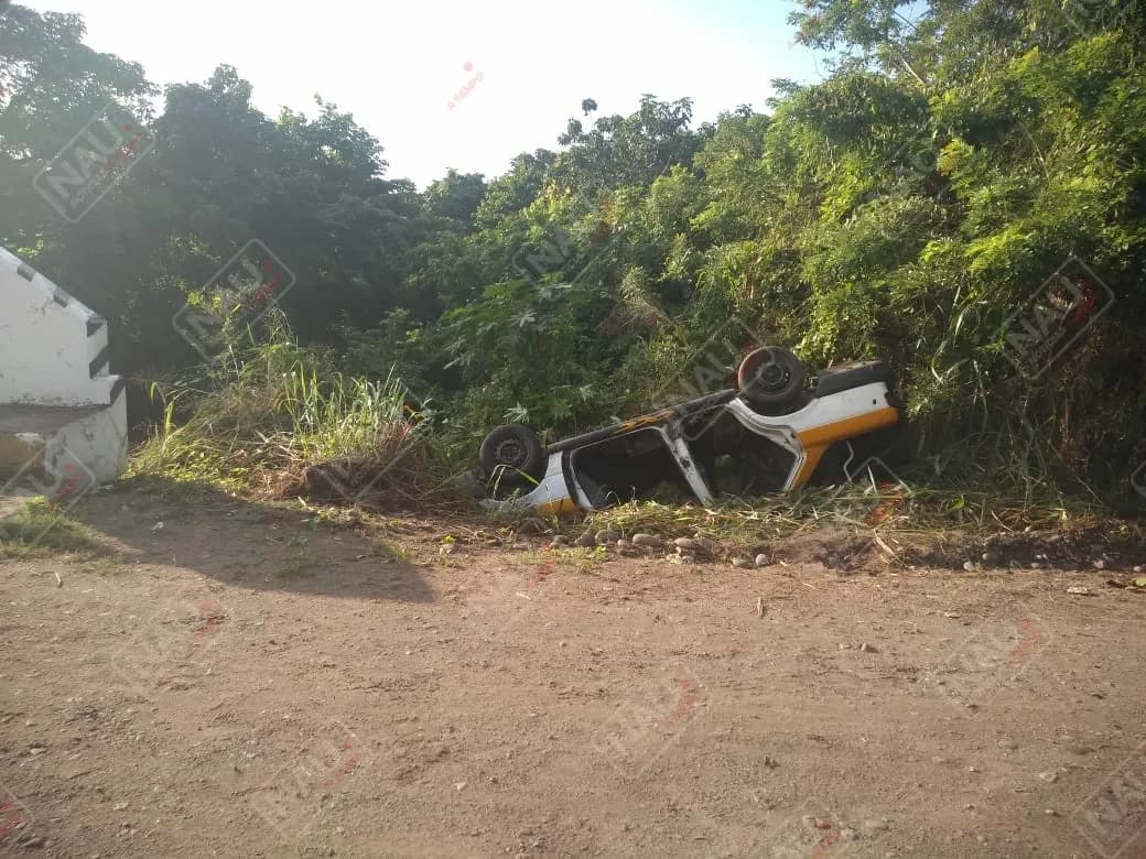 Detienen a 4 personas con droga y autopartes