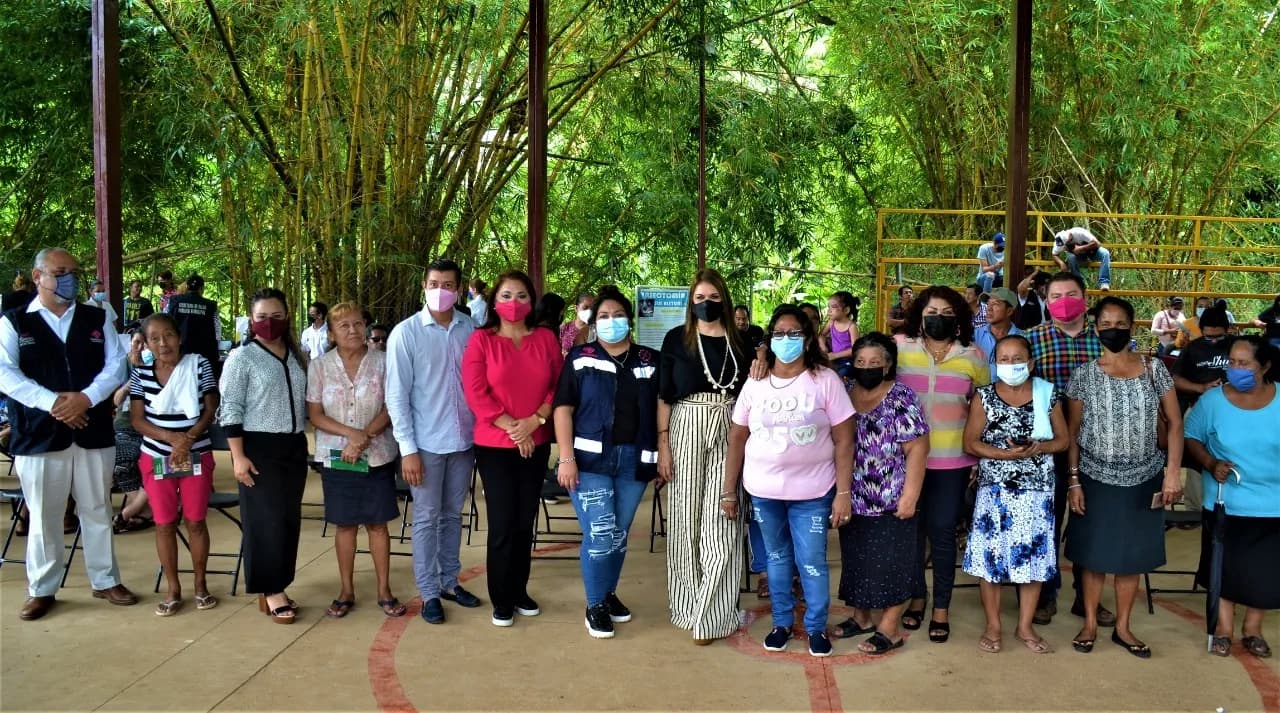 BRIGADA DE SALUD ATENDIÓ A COLONOS DE LOMA BONITA