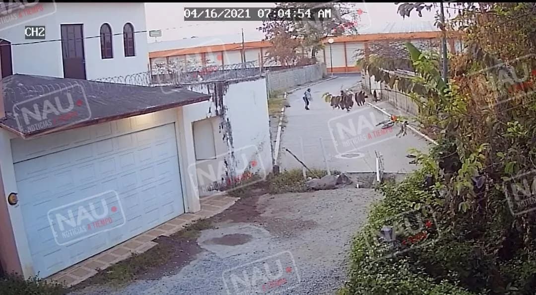 Denuncia joven que fue asaltada por sujeto con machete en mano