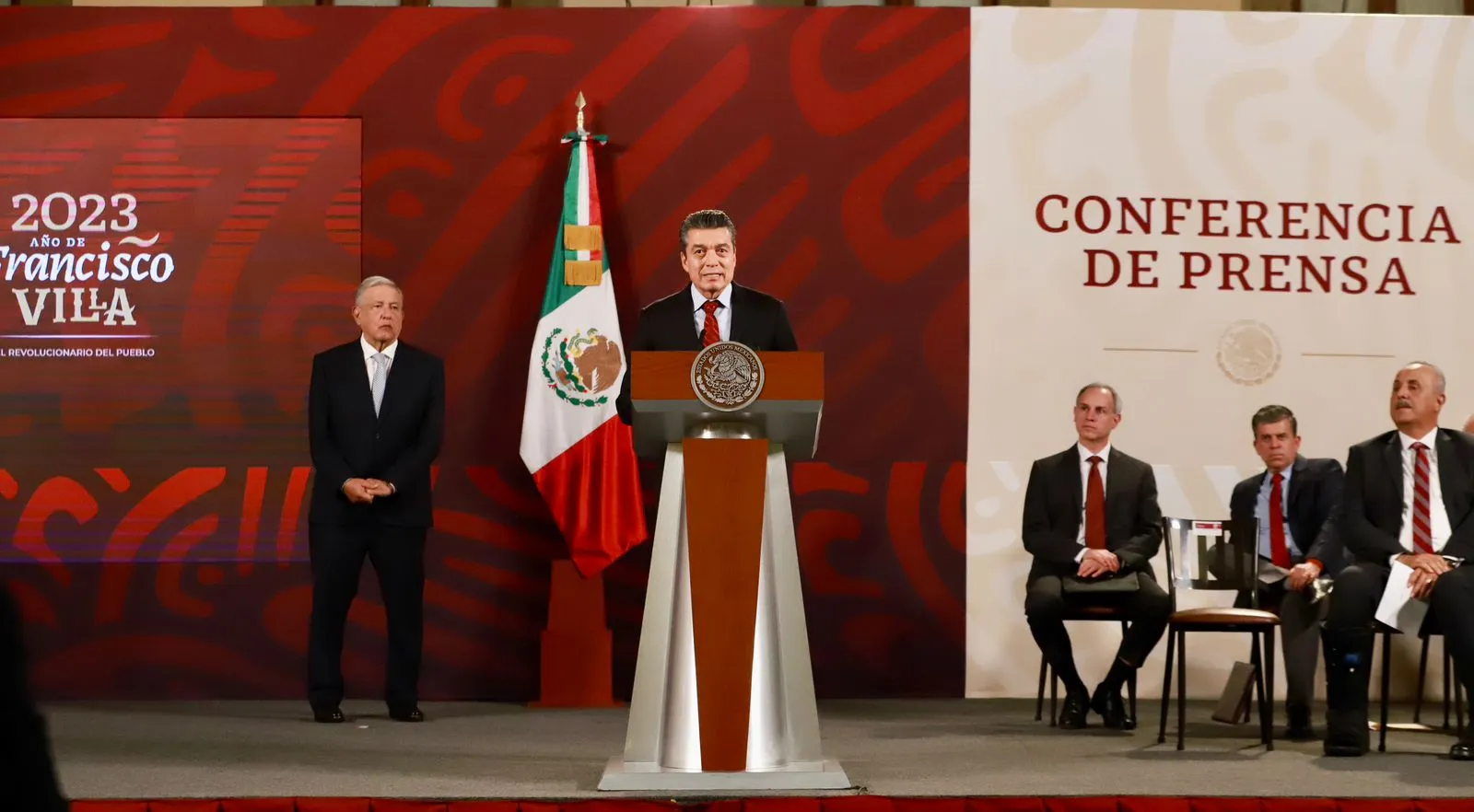 En la Conferencia de Prensa Matutina, Rutilio Escandón reconoce a AMLO por beneficios del Tren Maya