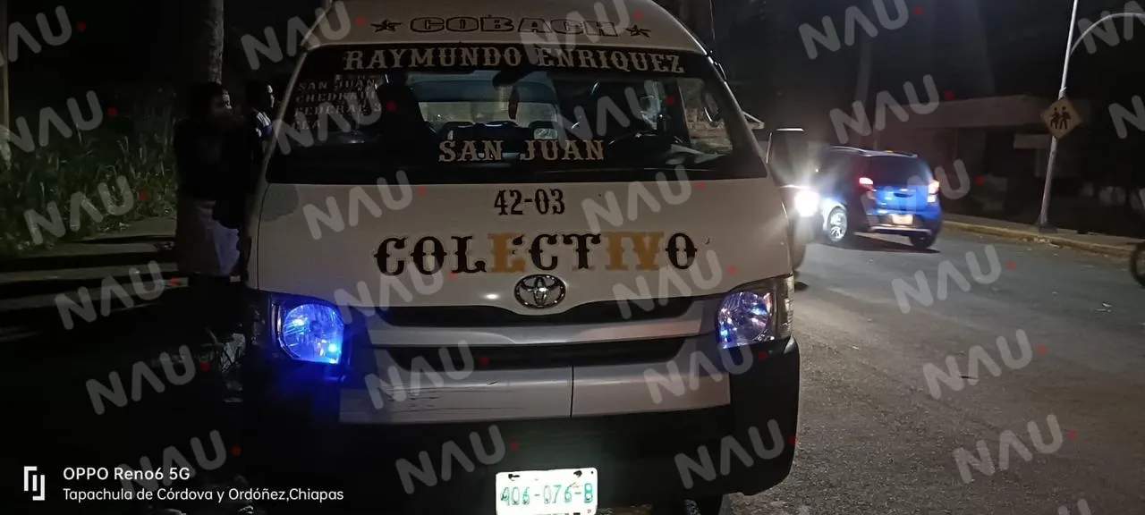 Una lesionada deja un accidente de una combi que se pasó el paso peatonal con exceso de velocidad