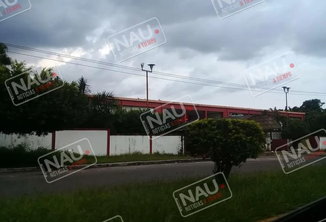 Asaltan a velador de constructora