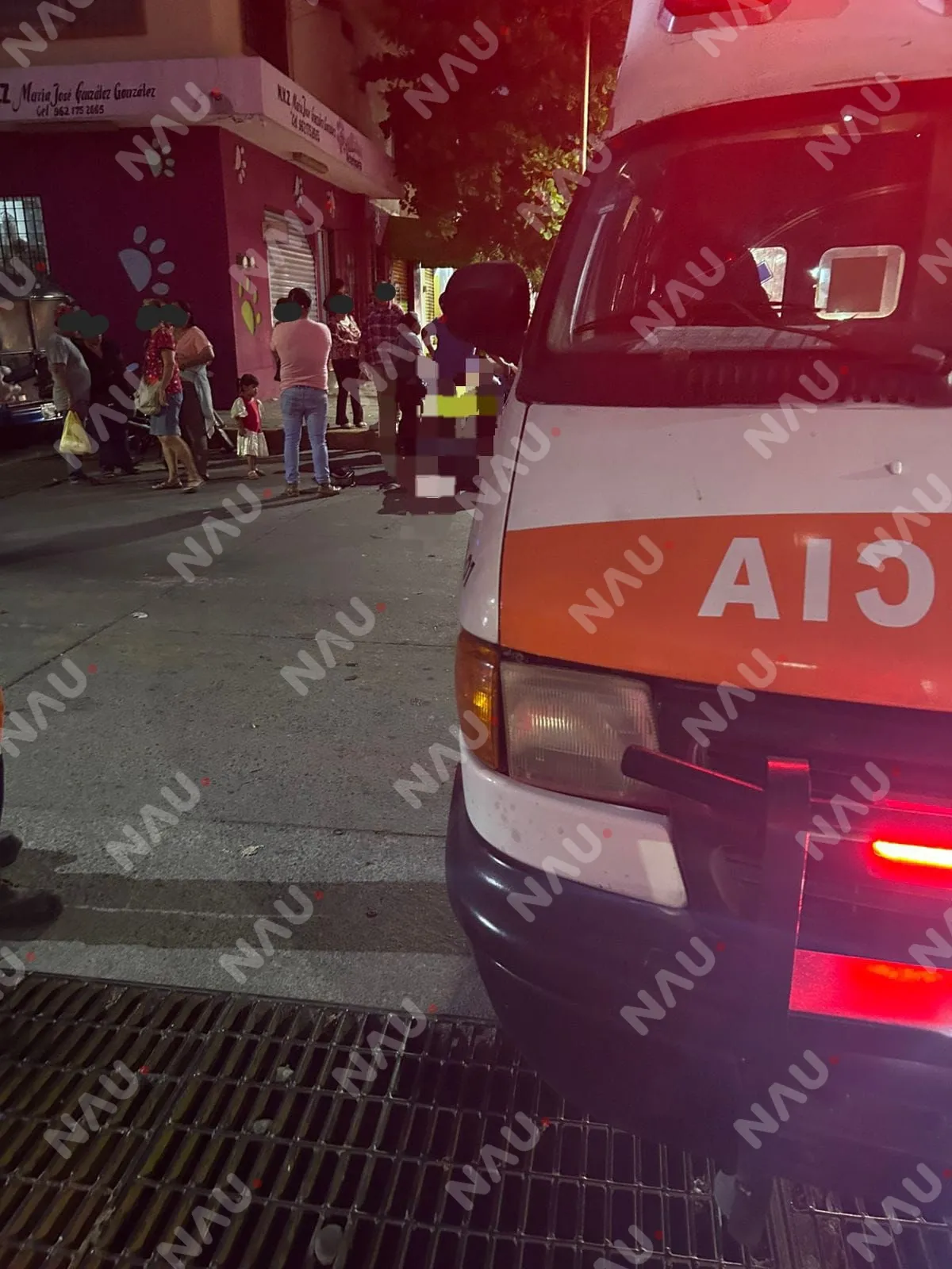 Motociclista resulta lesionado tras choque en el centro de Tapachula