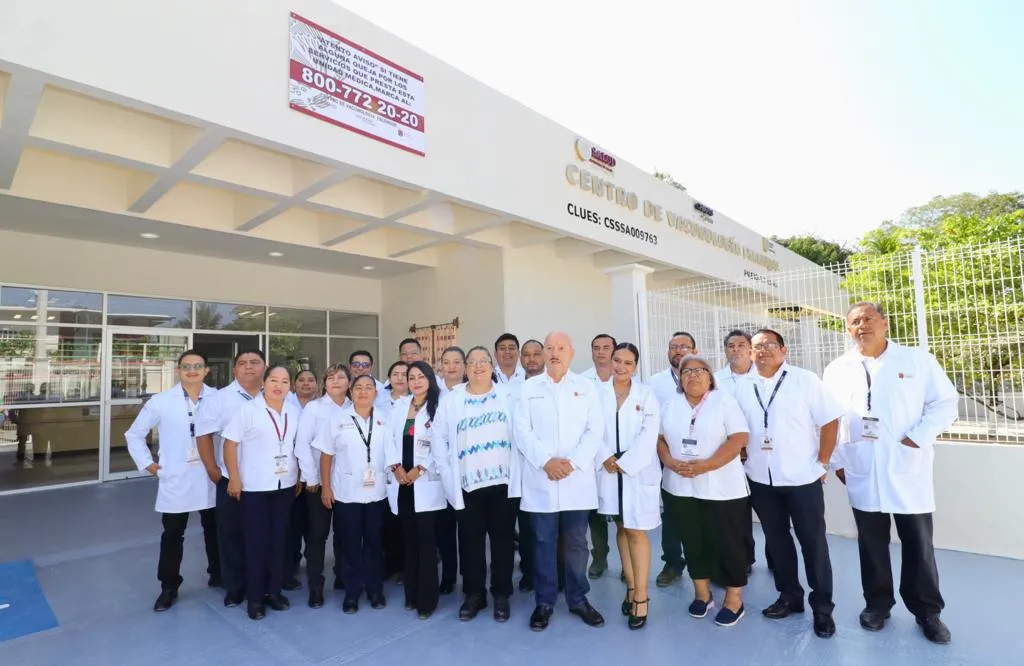 En Palenque, Rutilio Escandón reinaugura el Centro de Vacunología y la Red de Frío del Distrito de Salud VI