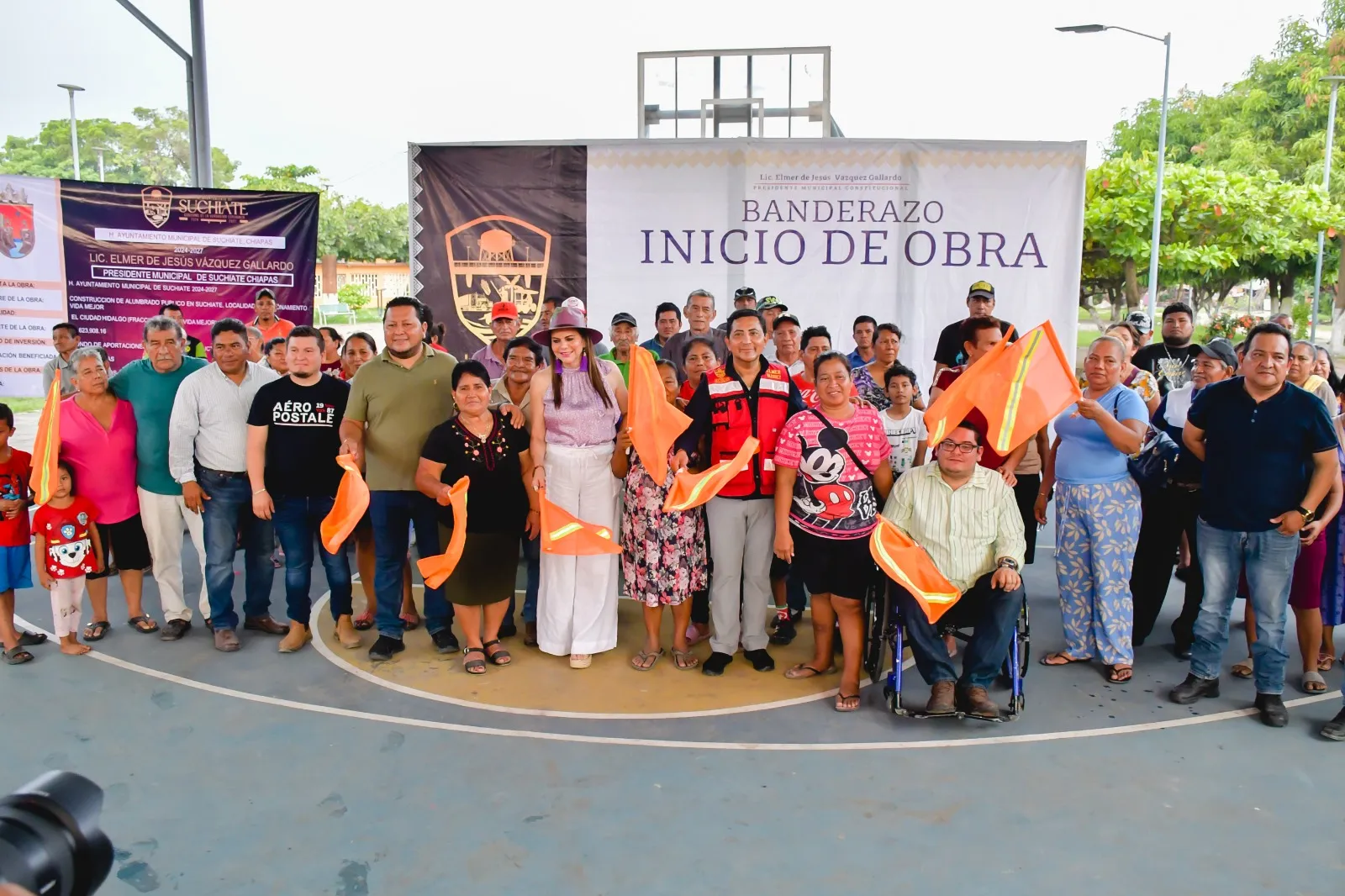 Inicia construcción de alumbrado público en el fraccionamiento Vida Mejor de Suchiate