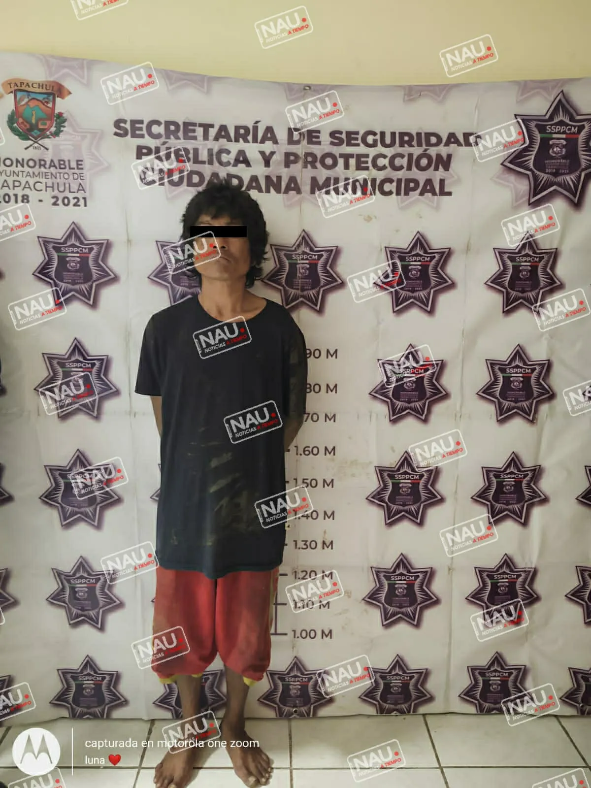 Desprendió una reja de alcantarilla para venderlo como fierro viejo.