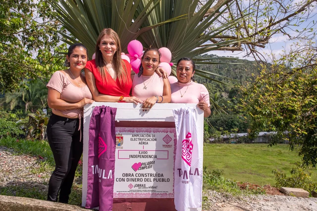 ROSY URBINA INAUGURA OBRA DE ELECTRIFICACIÓN EN EJIDO INDEPENDENCIA
