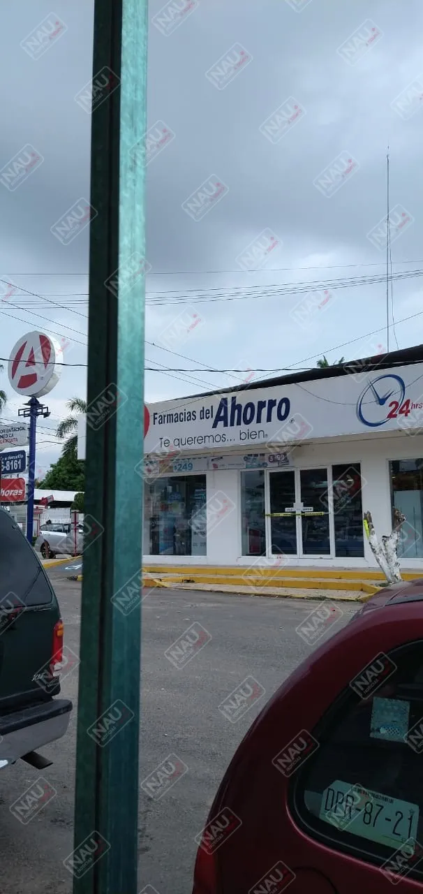 Menores de 13 años roban dulces de la farmacia del Ahorro