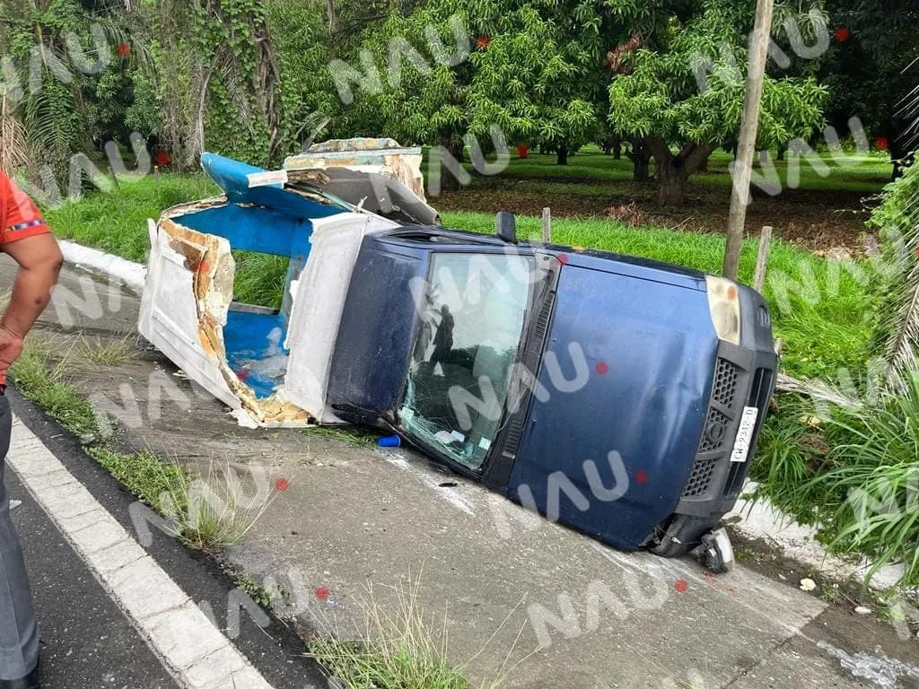 “Vídeo” Daños por más de 40 mil pesos deja accidente