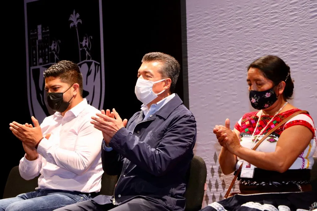 En Chiapas se refuerza prevención de muerte materna con fortalecimiento a la labor de parteras