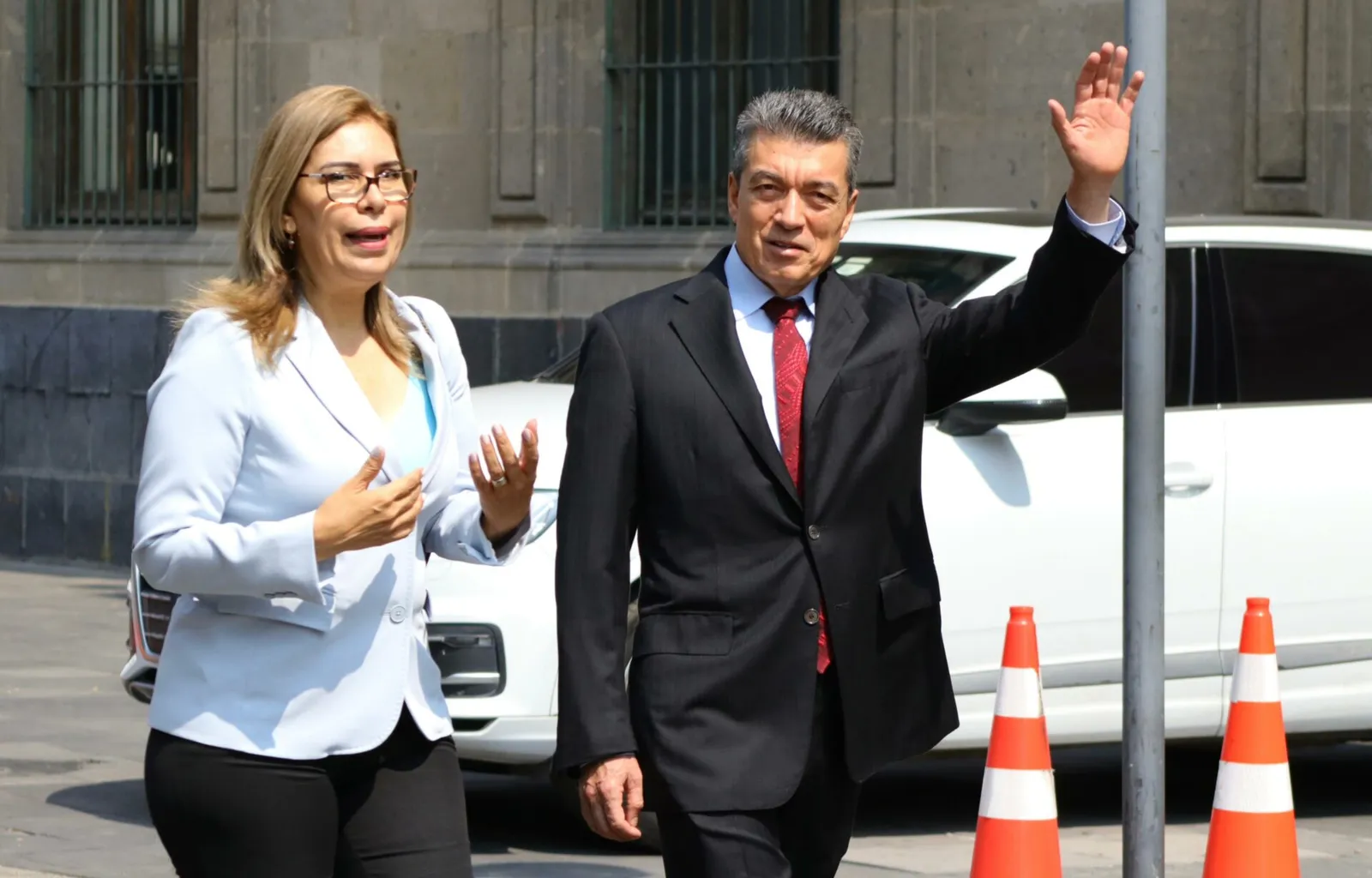 Gobiernos de México y de Chiapas refrendan voluntad de trabajar junto al magisterio