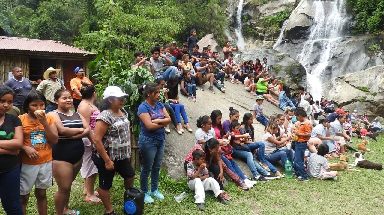 Turistas nacionales y extranjeros visitaron centro ecoturístico “Mariposas Alas De Agua”