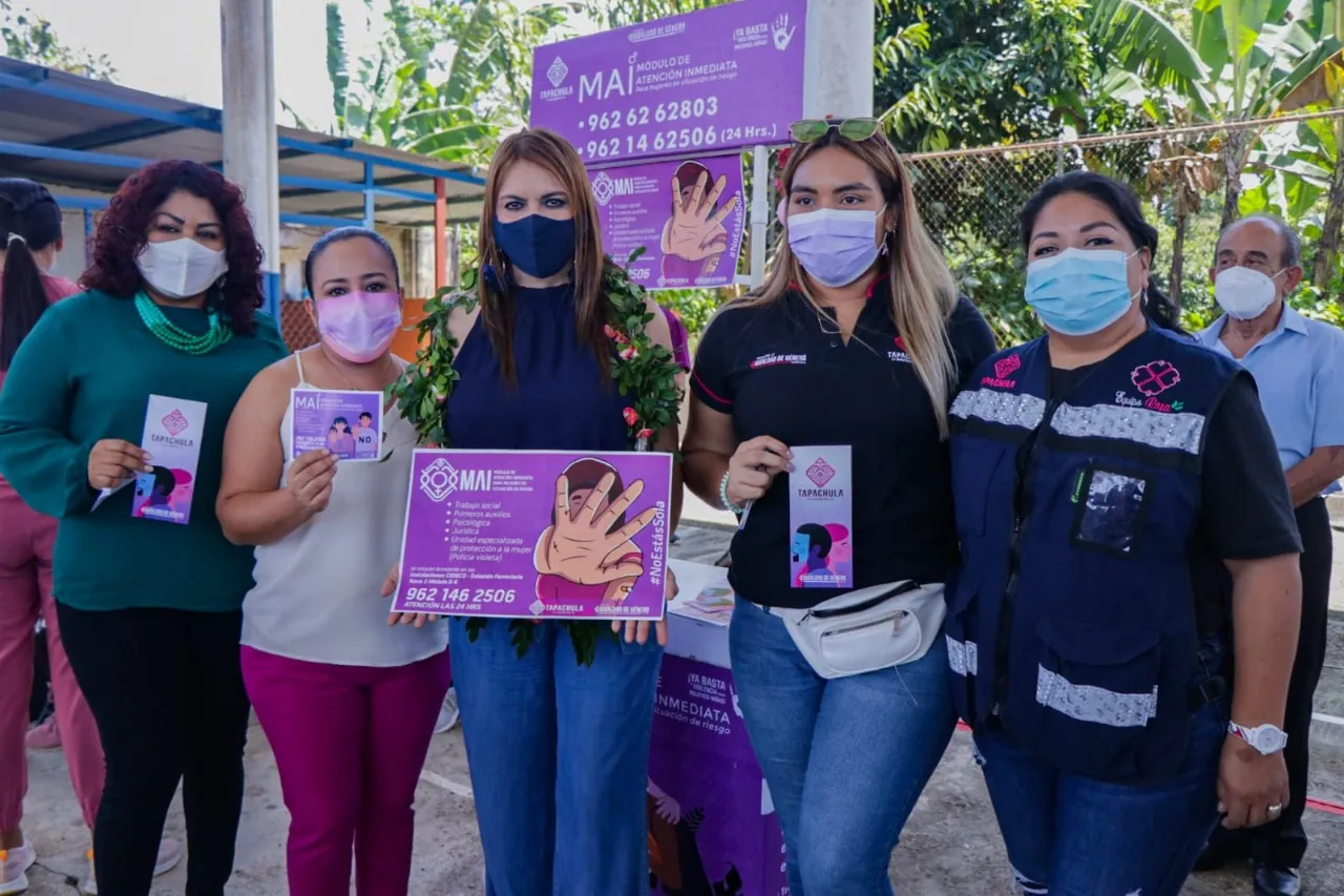 LOS GOBIERNOS DE LA CUARTA TRANSFORMACIÓN TRABAJAN CERCANOS A LA GENTE PARA RESOLVER SUS NECESIDADES: ROSY URBINA