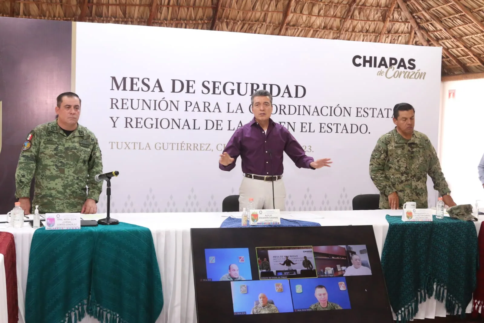 Reitera Rutilio Escandón voluntad de diálogo para lograr acuerdos con organizaciones de Venustiano Carranza