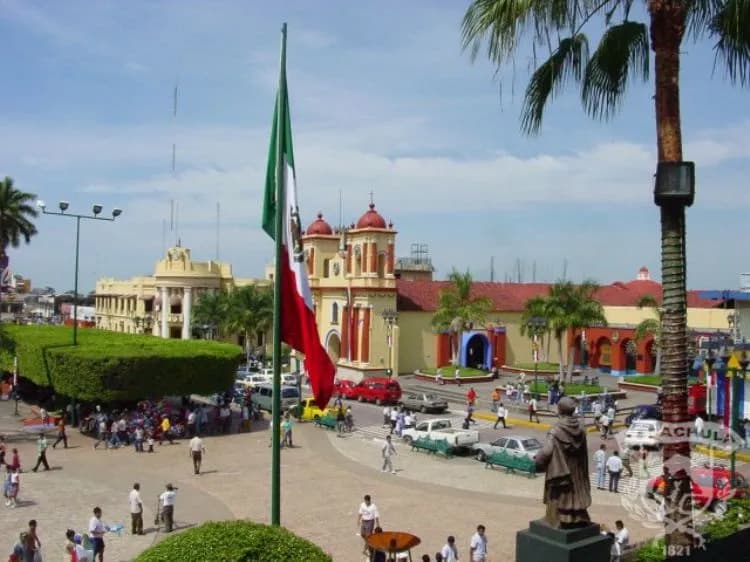 DESACUERDO POR AUMENTO A TRANSPORTE PÚBLICO EN TAPACHULA