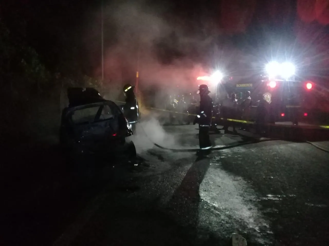 Murio calcinado dentro de su vehículo