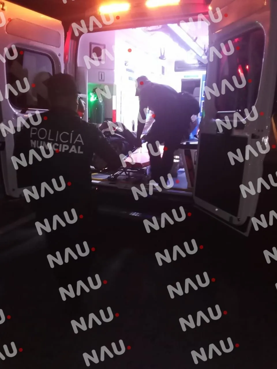 Disparan contra dos personas que viajaban en un mototriciclo
