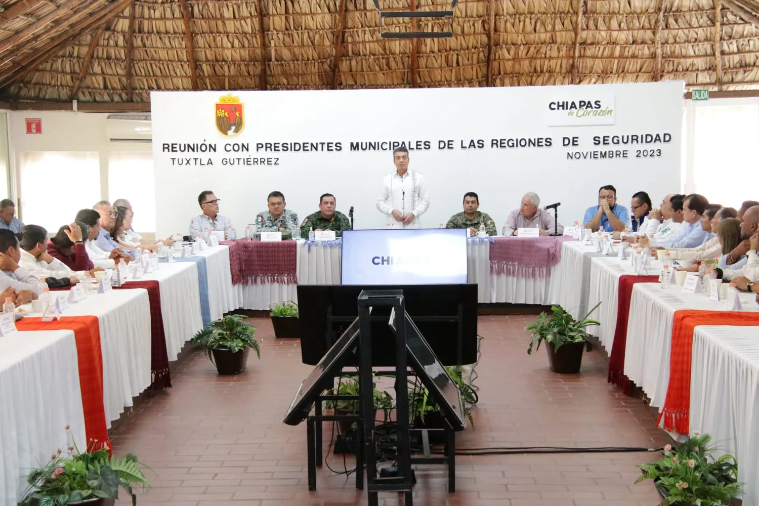 Convoca Rutilio Escandón a alcaldesas y alcaldes a no dejar de acudir a las Mesas Regionales de Seguridad