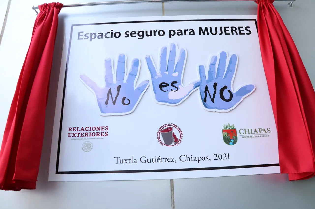 En Torre Chiapas develan placa “No es No”, que identifica como espacio libre de violencia a mujeres