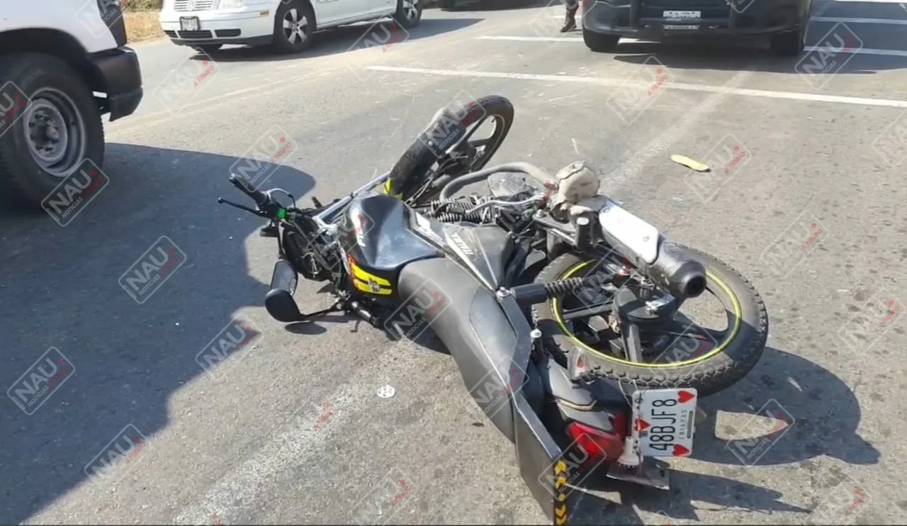 Motociclista lesionado al ser impactado por una camioneta en Libramiento