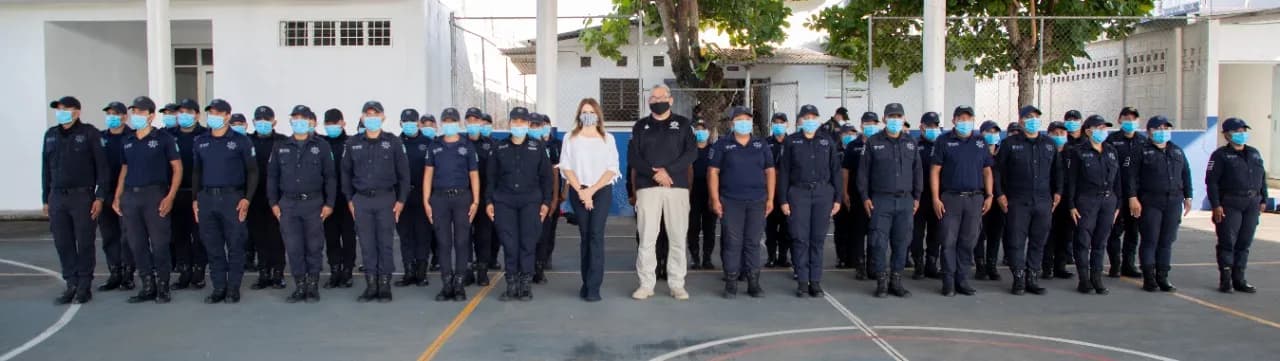 POLICÍAS MUNICIPALES DE TAPACHULA RECIBEN CAPACITACIÓN EN DERECHOS HUMANOS