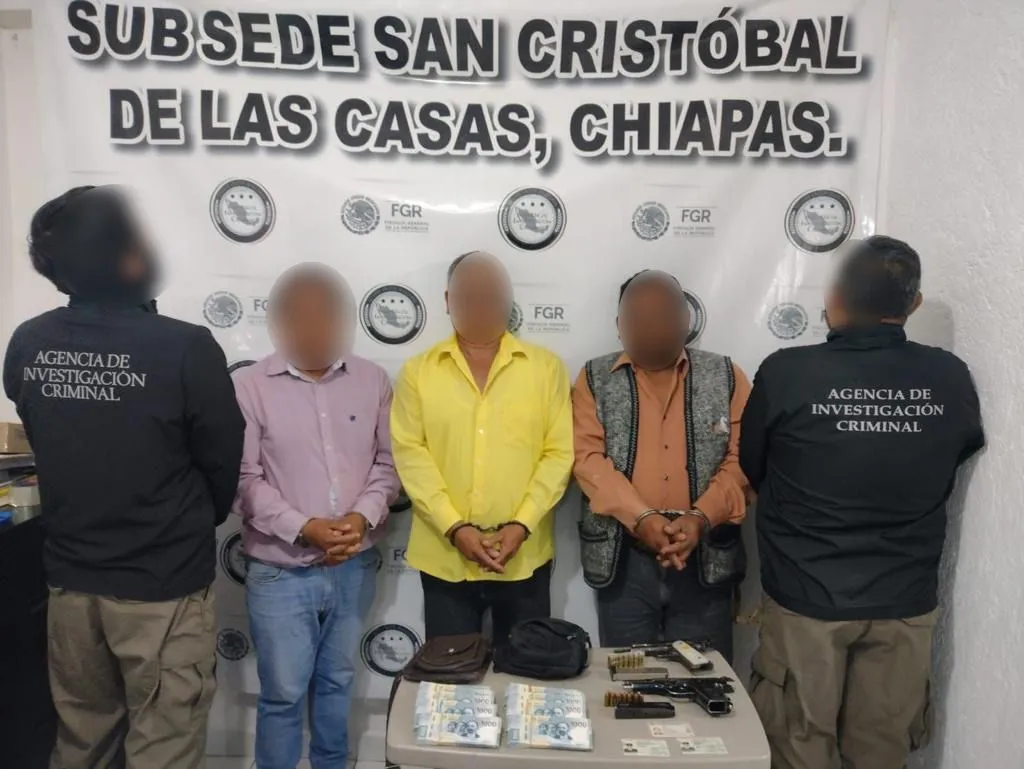 ASEGURA LA PFM A TRES PERSONAS CON ARMAS DE FUEGO Y NUMERARIO EN CHIAPAS