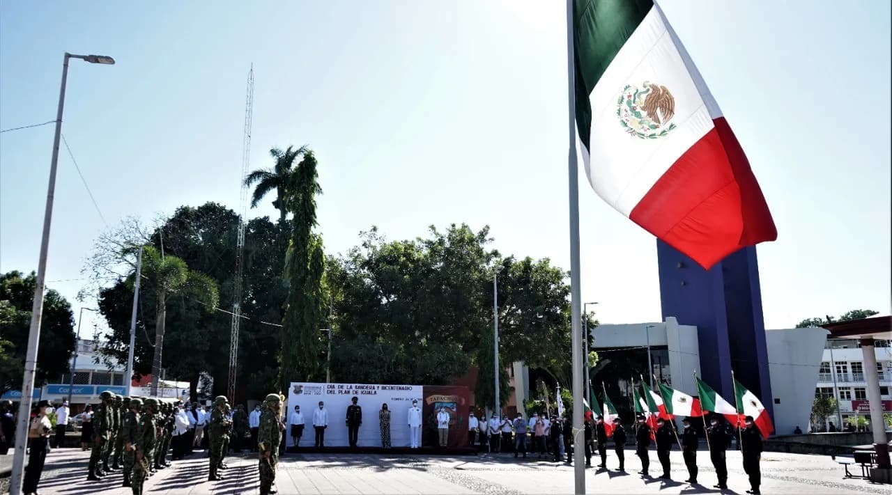 CON CEREMONIA CÍVICA, CONMEMORA AYUNTAMIENTO DE TAPACHULA EL “DÍA DE LA BANDERA NACIONAL”