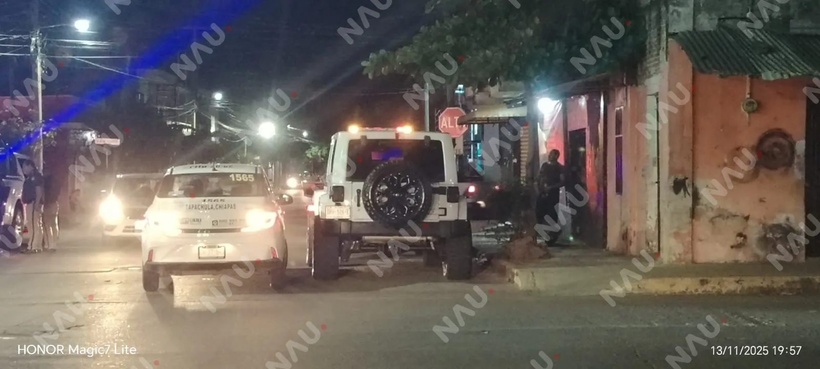Patrullero motorizado resulta atropellado por una camioneta Jeep en Tapachula