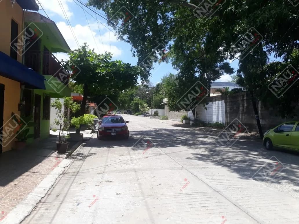 Lesionan al dueño de un taller en asalto