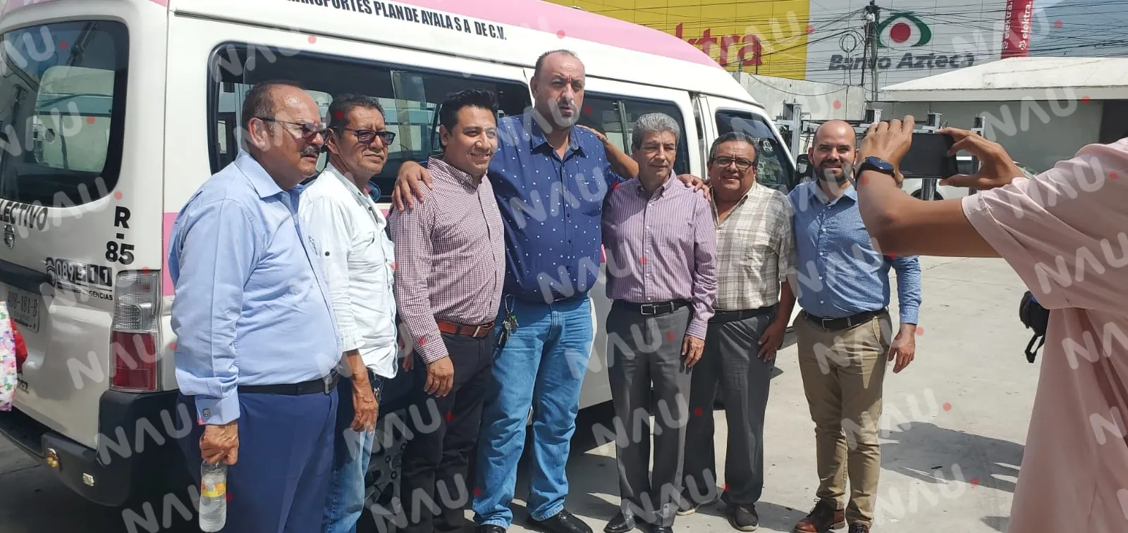 Frente de transportista de la costa de Chiapas se reúnen con personal de la SMyT