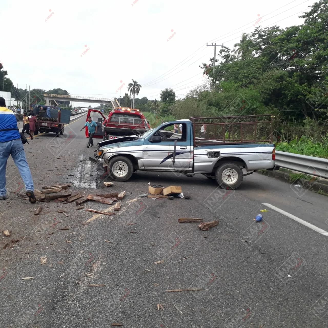 Volcó en la carretera A Tuxtla Chico