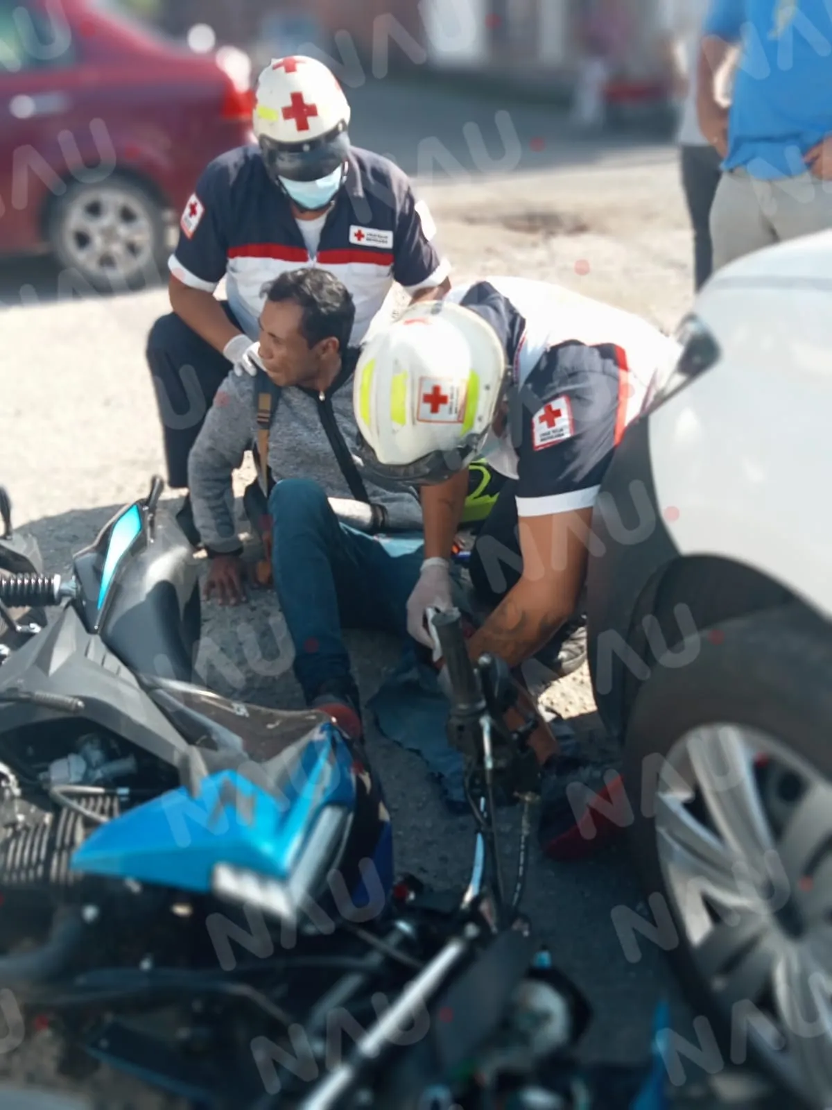 Motociclista lesionado al no respetar la vida de preferencia