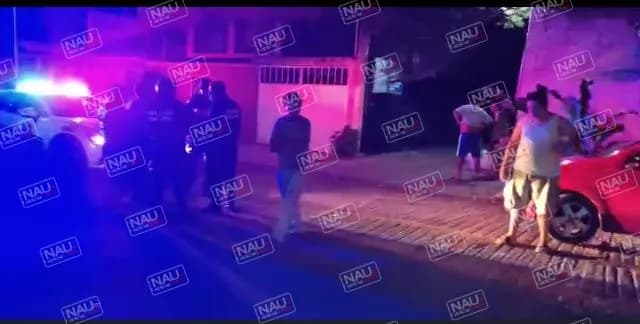 Mujeres ocasionan batalla campal en fiesta de 15 años